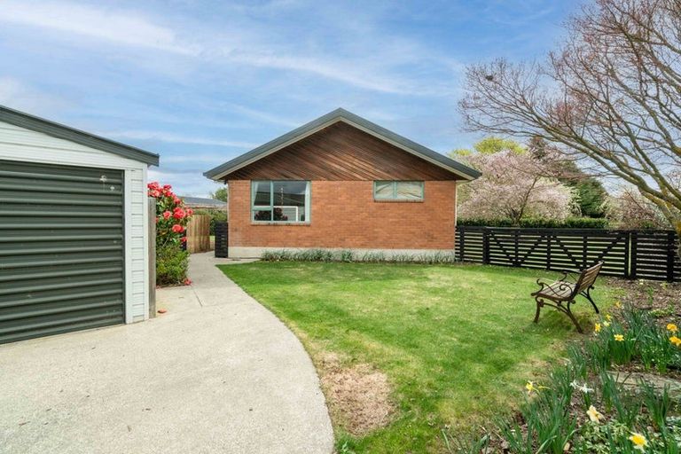 Photo of property in 7 Oldham Place, Darfield, 7510