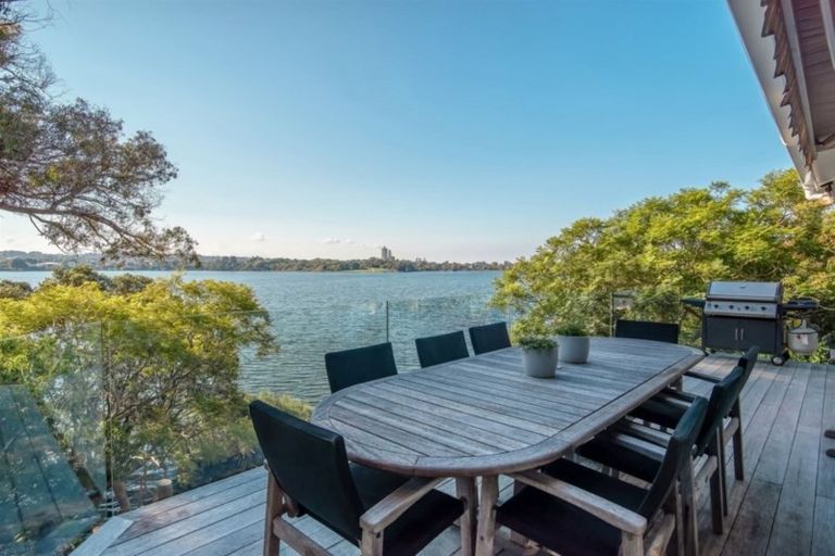 Photo of property in 2 Manurere Avenue, Takapuna, Auckland, 0622