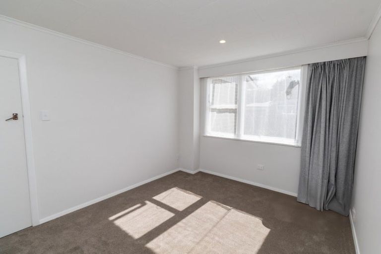 Photo of property in 18a Percy Cameron Street, Avalon, Lower Hutt, 5011