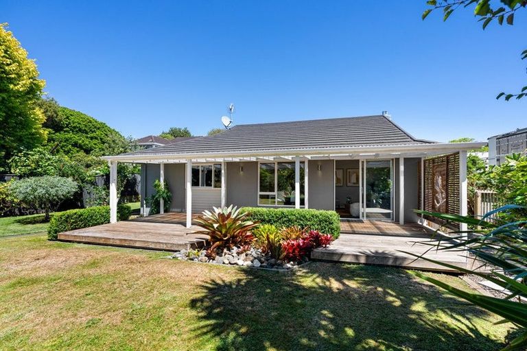 Photo of property in 8 Millvale Street, Waikanae, 5036