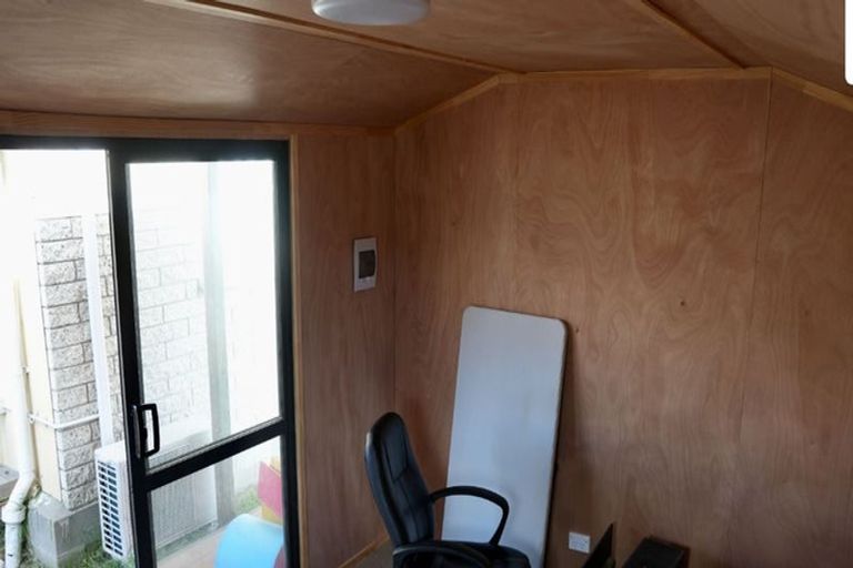 Photo of property in 8 Leslie Place, Deanwell, Hamilton, 3206