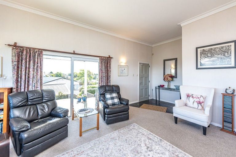 Photo of property in 15 Toi Street, Tawhero, Whanganui, 4501