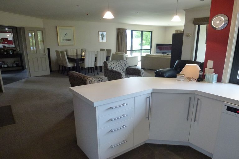 Photo of property in 18 Walnut Grove, Alexandra, 9320