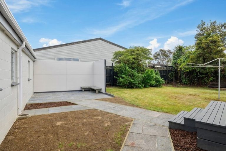 Photo of property in 35 Mckee Avenue, Fenton Park, Rotorua, 3010