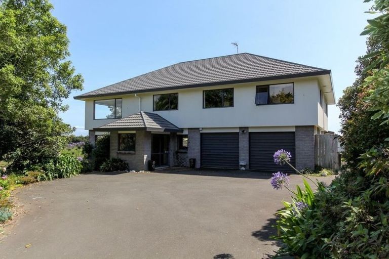 Photo of property in 7 Byron Place, Whalers Gate, New Plymouth, 4310