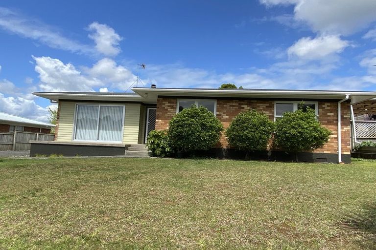 Photo of property in 32 Crawford Crescent, Te Kamo, Whangarei, 0112