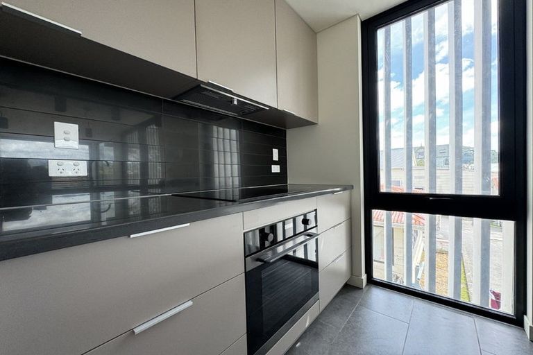 Photo of property in 60c Sydney Street, Petone, Lower Hutt, 5012