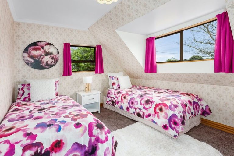 Photo of property in 30 Jervois Terrace, Ohau, Levin, 5570