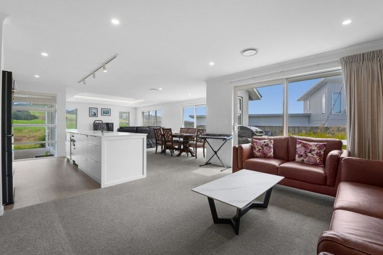 Photo of property in 21 Kohekohe Drive, Owhata, Rotorua, 3010