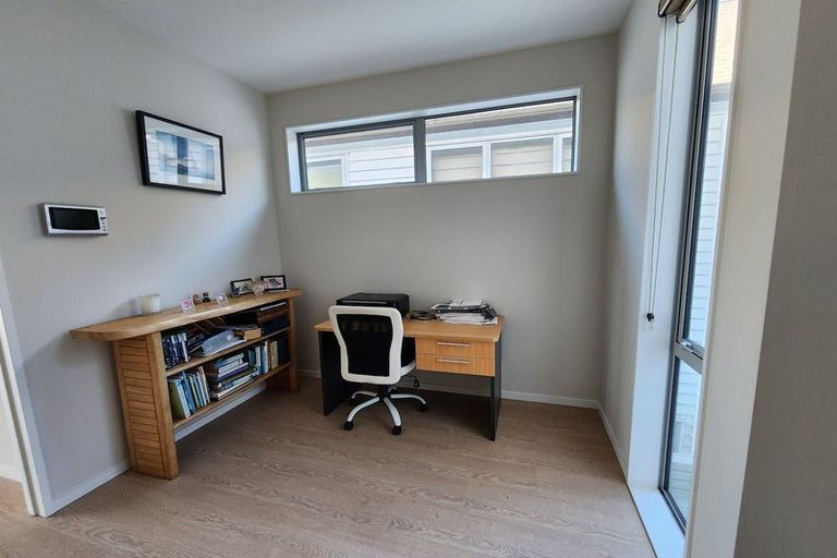 Photo of property in 66c Te Oneroa Way, Long Bay, Auckland, 0630