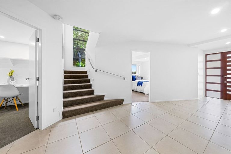 Photo of property in 73 Moana Road, Plimmerton, Porirua, 5026