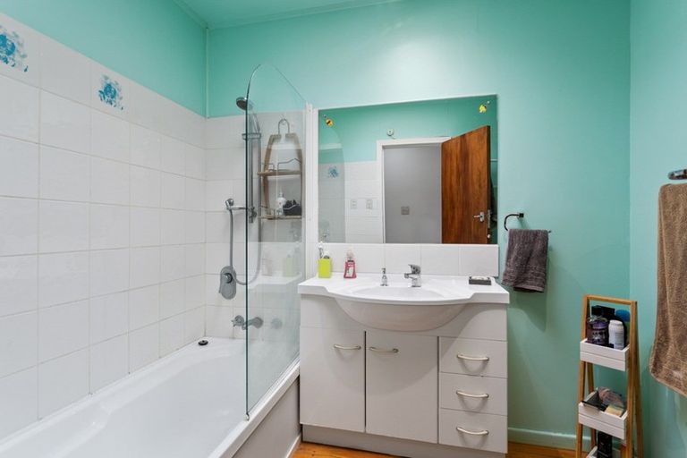 Photo of property in 112 Streamlands Swamp Road, Kaipara Flats, Warkworth, 0981