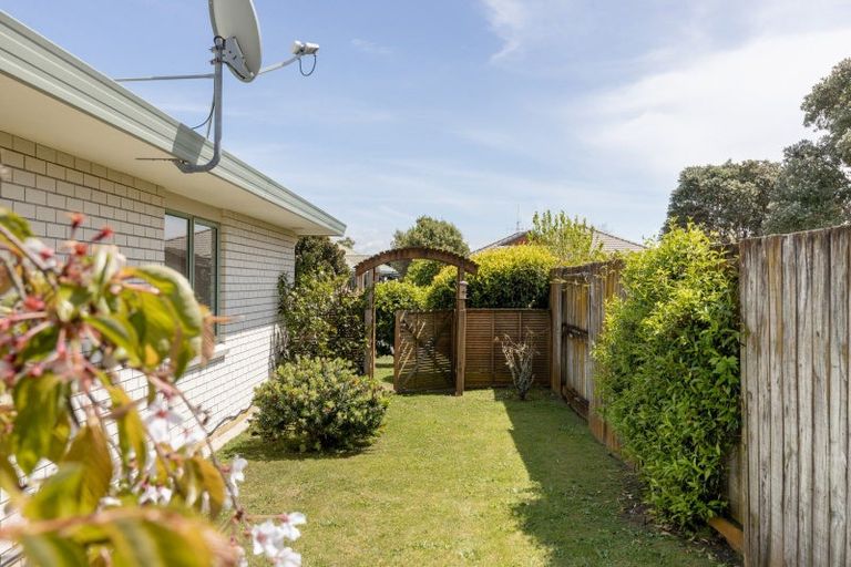 Photo of property in 160 Pacific View Road, Papamoa Beach, Papamoa, 3118