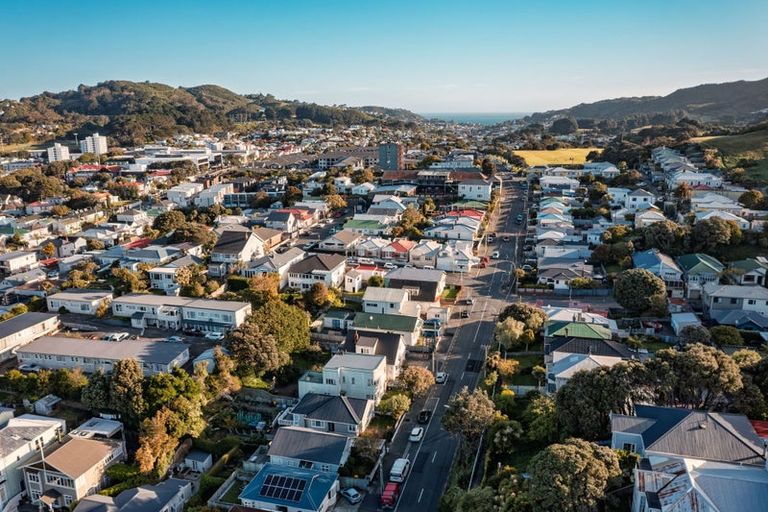 Photo of property in 323 Adelaide Road, Newtown, Wellington, 6021