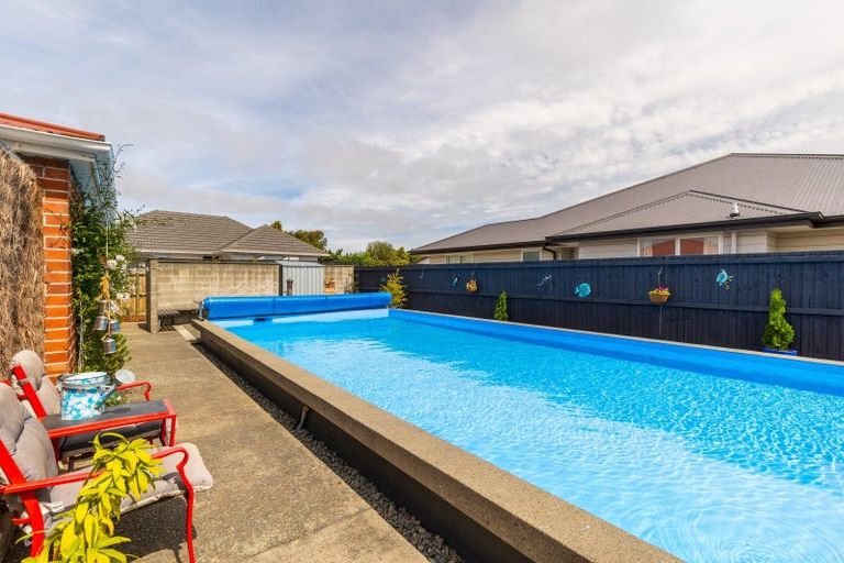 Photo of property in 18 Voss Street, Shirley, Christchurch, 8013