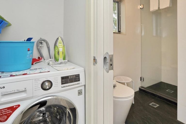 Photo of property in 2/65 Carlton Mill Road, Merivale, Christchurch, 8014