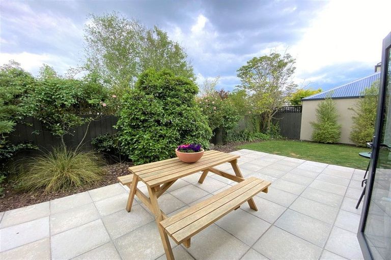 Photo of property in 2/118 Bishop Street, St Albans, Christchurch, 8014