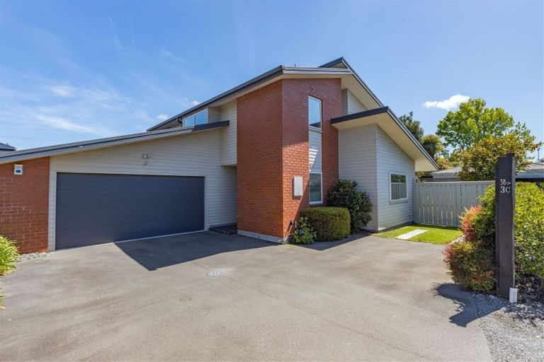 Photo of property in 3c Taylors Avenue, Bryndwr, Christchurch, 8052