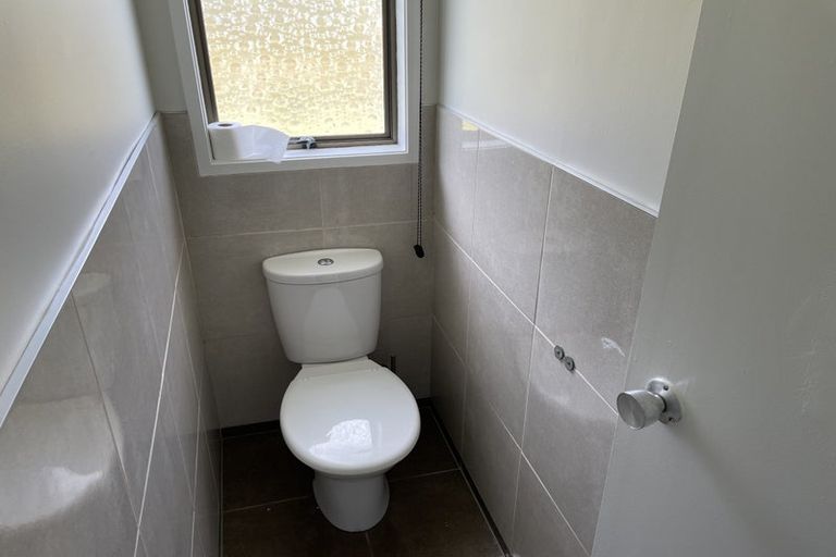 Photo of property in 31 Aronia Way, Goodwood Heights, Auckland, 2105