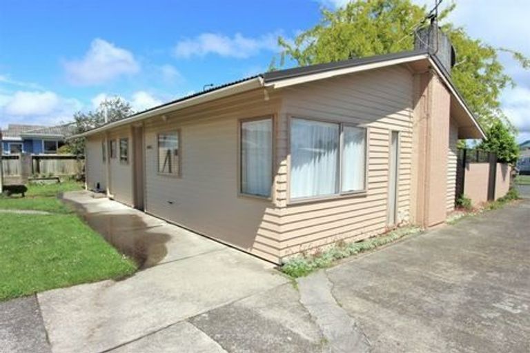 Photo of property in 29 Browning Crescent, Owhata, Rotorua, 3010
