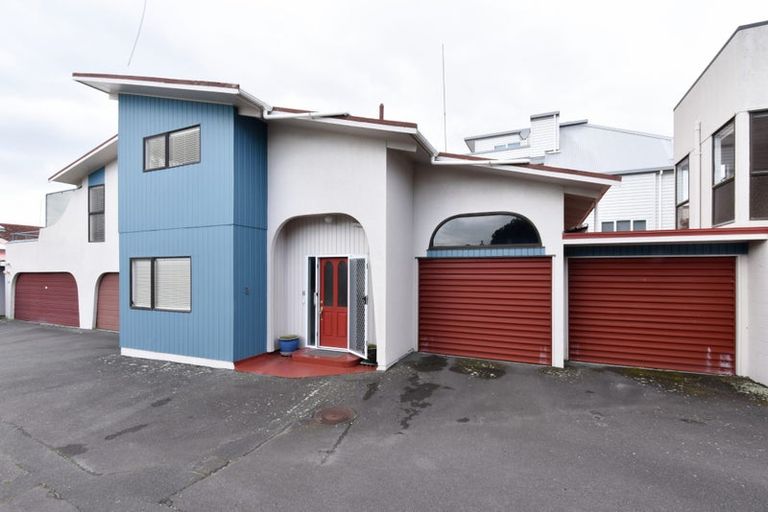 Photo of property in 3/375 Oceanbeach Road, Mount Maunganui, 3116
