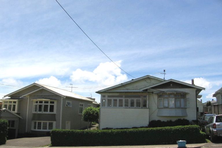 Photo of property in 10 Mont Le Grand Road, Mount Eden, Auckland, 1024