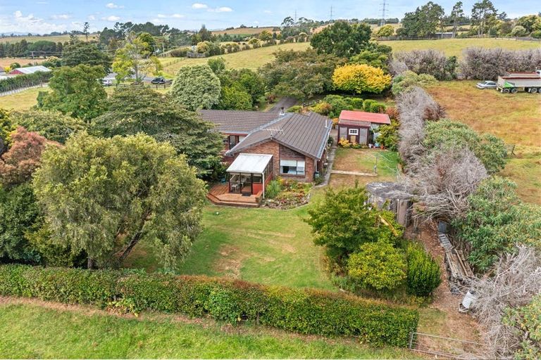 Photo of property in 15 Eggleton Road, Patumahoe, Pukekohe, 2679