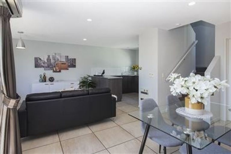 Photo of property in 4/16 Rhodes Street, Merivale, Christchurch, 8014