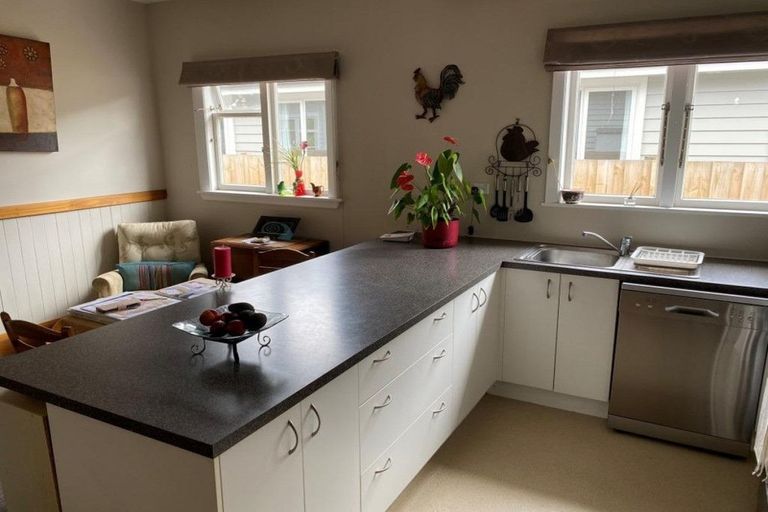 Photo of property in 17 Ottawa Road, Wainoni, Christchurch, 8061