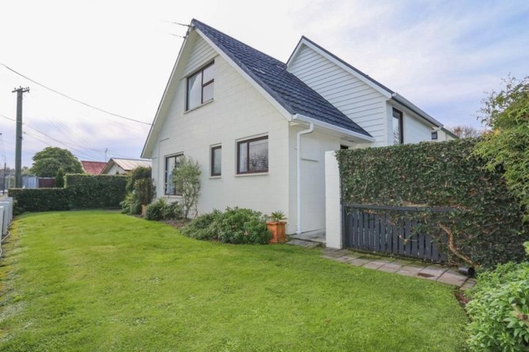 Photo of property in 81a Middleton Road, Upper Riccarton, Christchurch, 8041