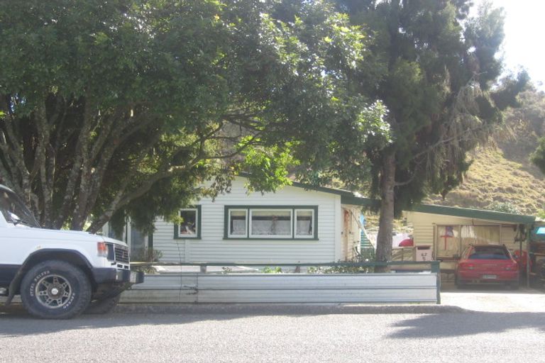 Photo of property in 67 Valley Road, Hikurangi, 0114
