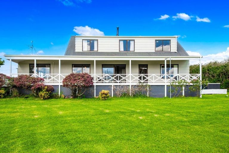 Photo of property in 1333a Tuakau Bridge-port Waikato Road, Port Waikato, 2693