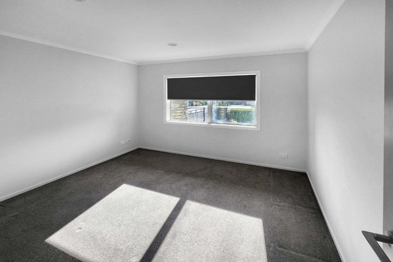 Photo of property in 2 Hemi Street, Waikanae, 5036