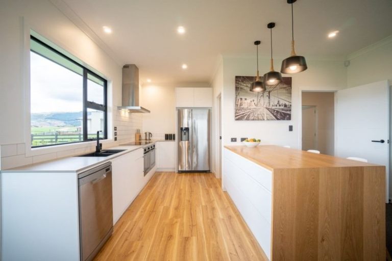 Photo of property in 30 Westwood Drive, Aokautere, Palmerston North, 4471