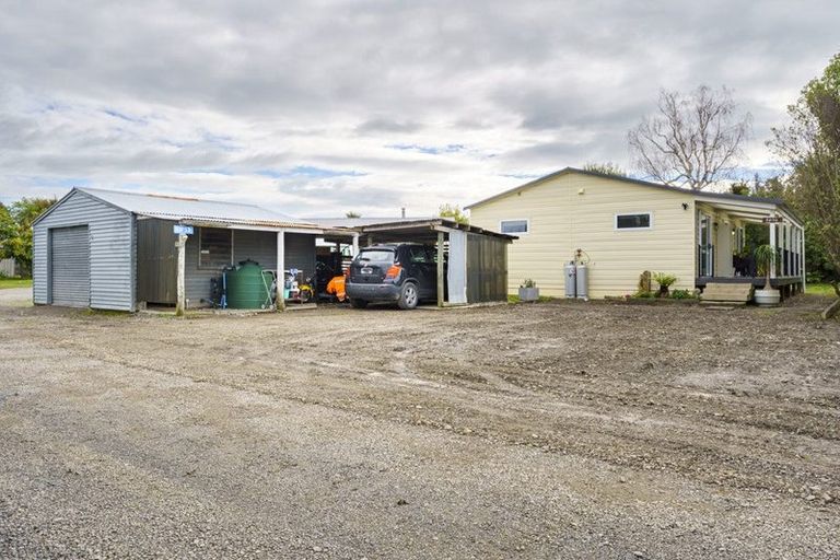 Photo of property in 241 Riverbend Road, Meeanee, Napier, 4110