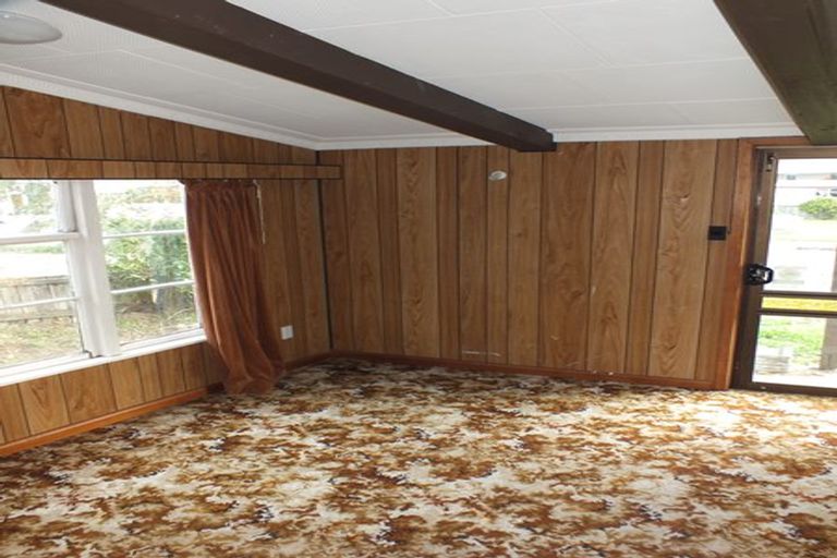 Photo of property in 21 Broadbent Street, Riccarton, Christchurch, 8041