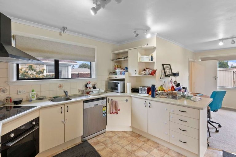 Photo of property in 19 Tinokore Street, Hei Hei, Christchurch, 8042