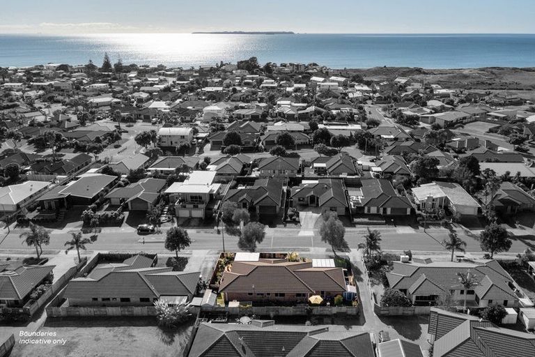 Photo of property in 30 Gibson Place, Papamoa Beach, Papamoa, 3118