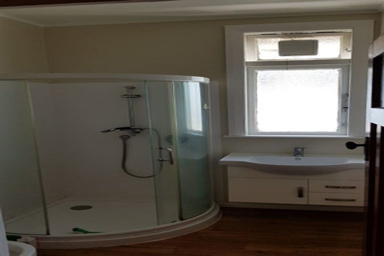 Photo of property in 58 Rotherham Terrace, Miramar, Wellington, 6022