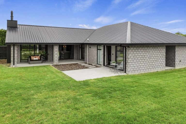 Photo of property in 9 Vaughan Street, Sefton, 7477