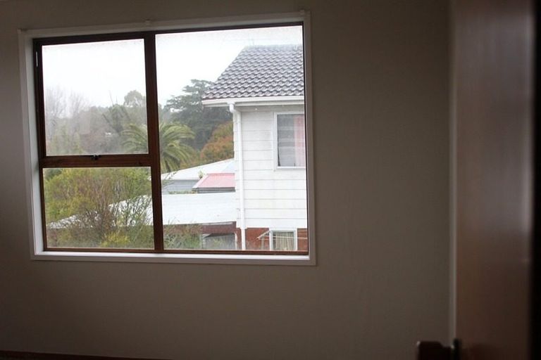 Photo of property in 37 Catkin Crescent, Papatoetoe, Auckland, 2025