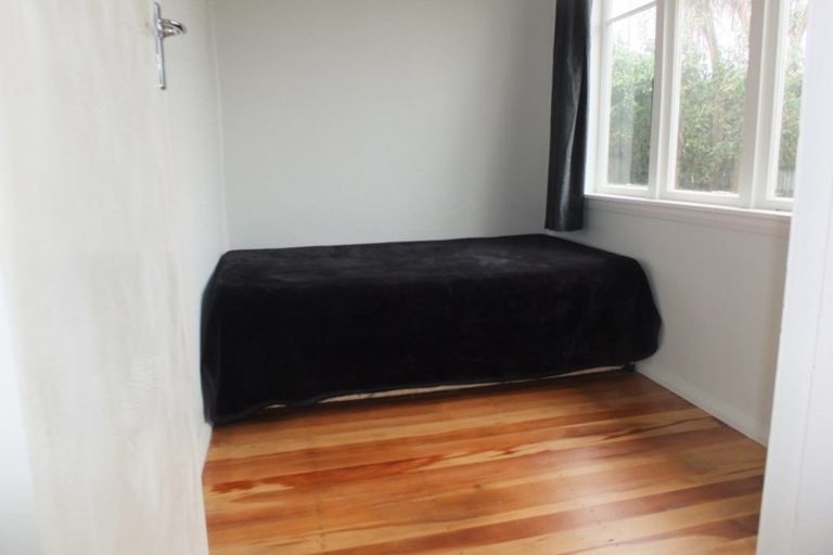 Photo of property in 4 Taylor Street, Foxton Beach, Foxton, 4815