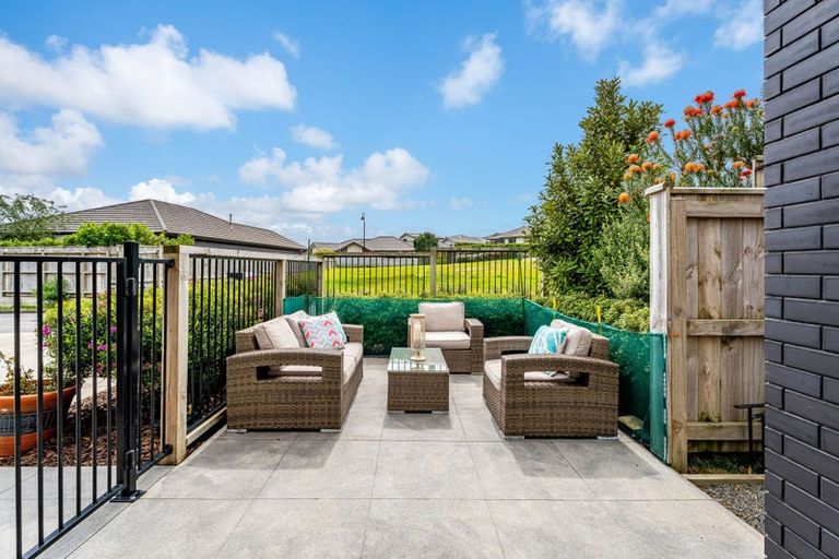 Photo of property in 164 John Burke Drive, Aotea, Porirua, 5024