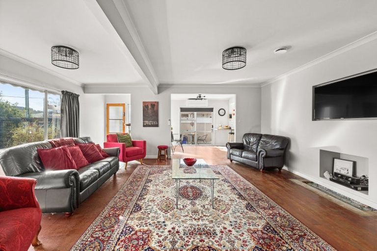 Photo of property in 7 Totara Street, Taradale, Napier, 4112