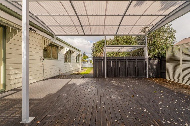 Photo of property in 11 Cholmondeley Crescent, Whitianga, 3510