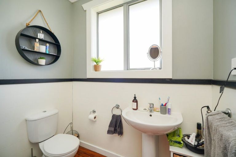 Photo of property in 43 Second Street, Kennington, Invercargill, 9871