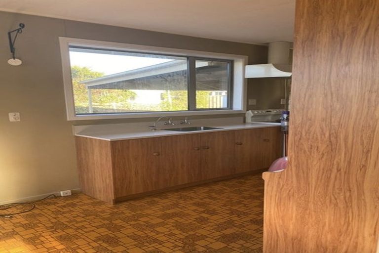 Photo of property in 69 Kakapo Street, Waikiwi, Invercargill, 9810