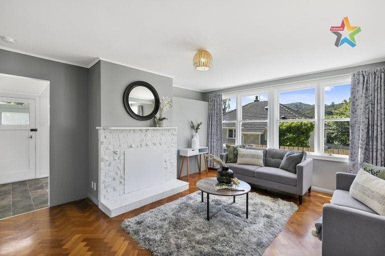 Photo of property in 13 Boyd Grove, Naenae, Lower Hutt, 5011