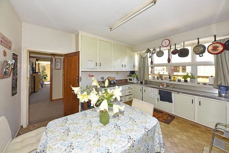 Photo of property in 25 Hargood Street, Woolston, Christchurch, 8062