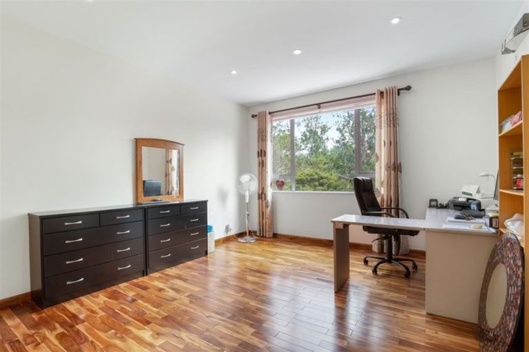 Photo of property in 16 Hobson Heights Road, Lucas Heights, Auckland, 0632